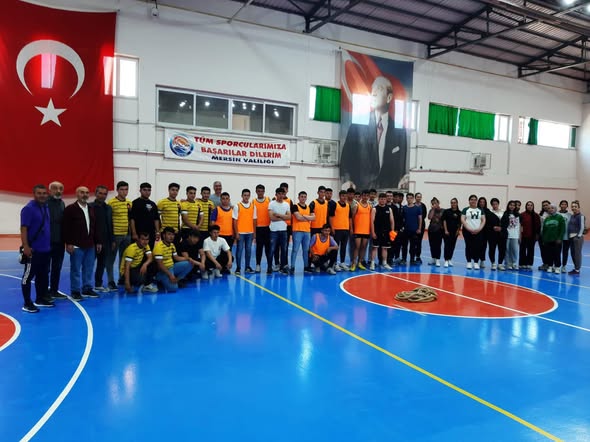 19 Mayıs Gençlik Haftası Liseler Arası  Halat Çekme Turnuvası