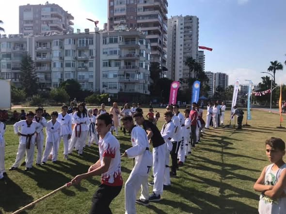 19 Mayıs Atatürk'ü Anma Gençlik Ve Spor Bayramı Kapsamında Spor Etkinlikleri İçinde Halat Çekme Etkinliği