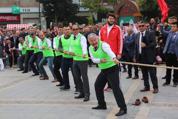 Kayseri Develi İlçesinde “Devlet Millet El Ele Verdi”.