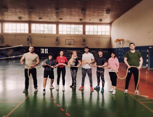 Halat Çekme Sporu ülkenin dört bir yanında ilgi görmeye devam ediyor.