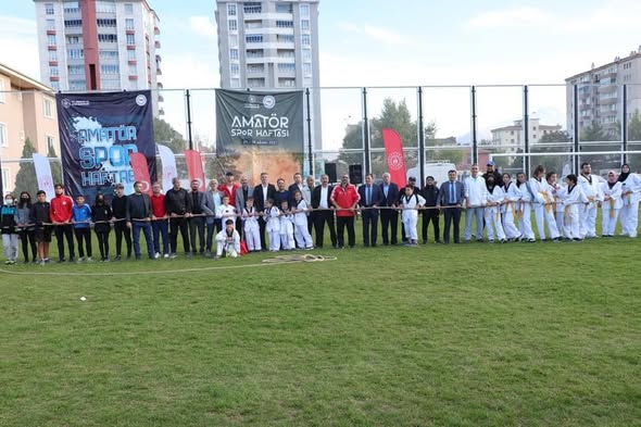 AMATÖR SPOR HAFTASI COŞKULU TÖRENLE BAŞLADI