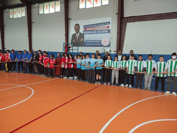 23 Nisan Ulusal Egemenlik ve Çocuk Bayramı Halat Çekme Turnuvası Düzenlendi.