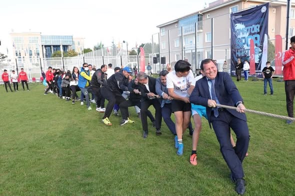 AMATÖR SPOR HAFTASI COŞKULU TÖRENLE BAŞLADI - 1